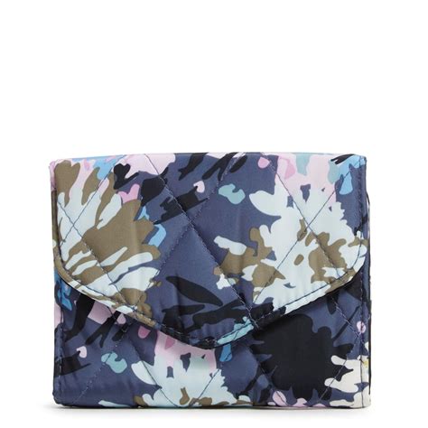 Vera Bradley wallets outlet